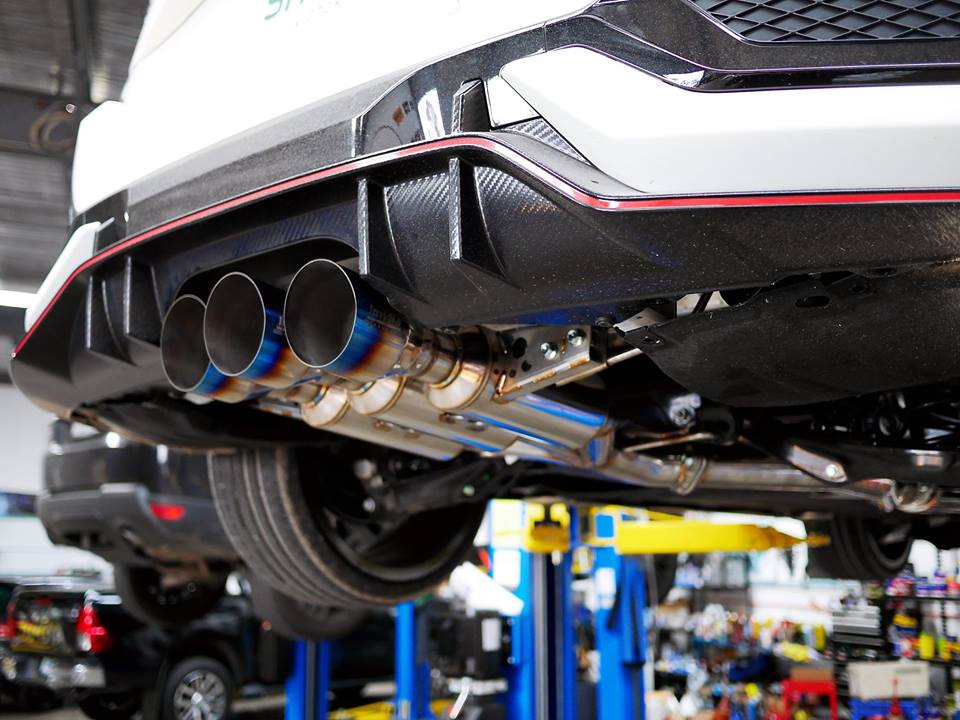 Invidia HS17CTRFGM3ST 17-21 Honda Civic Type-R FK8 R400 Gemini Titanium tips Cat-back Exhaust