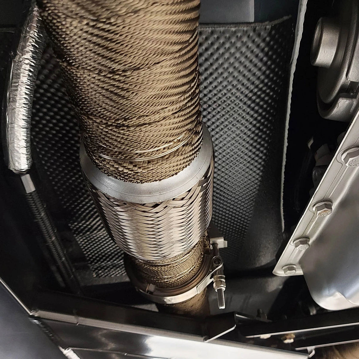 DEI Exhaust Wrap 1in x 15ft - Titanium