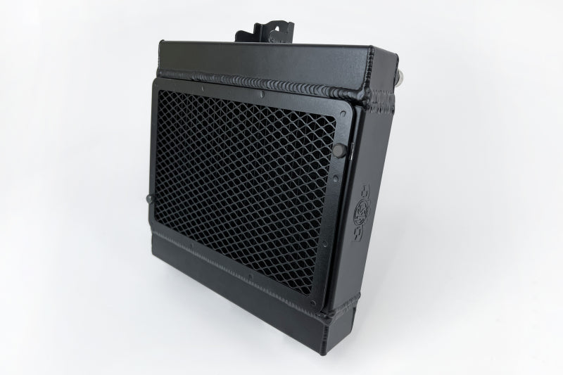 CSF 8258 Radiators w/ Rock Guards for BMW F8X M3/M4/M2C Auxiliary