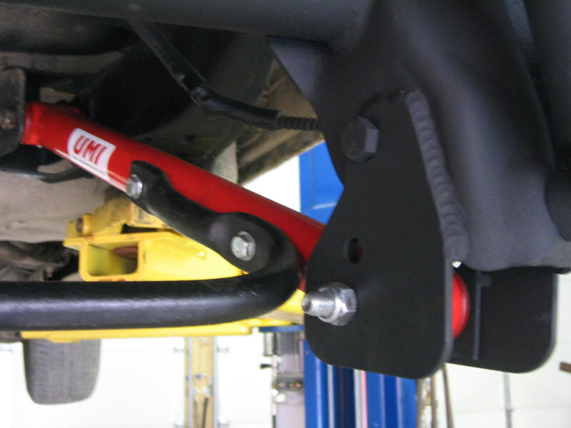 UMI Performance 3015-B Lower Control Arms Black for 1978-1988 GM G-Body