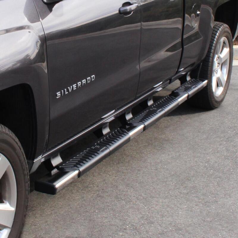 Westin 28-534575 R5 M-Series Wheel to Wheel Nerf Bars for 2007-2019 Chevrolet Silverado / GMC Sierra