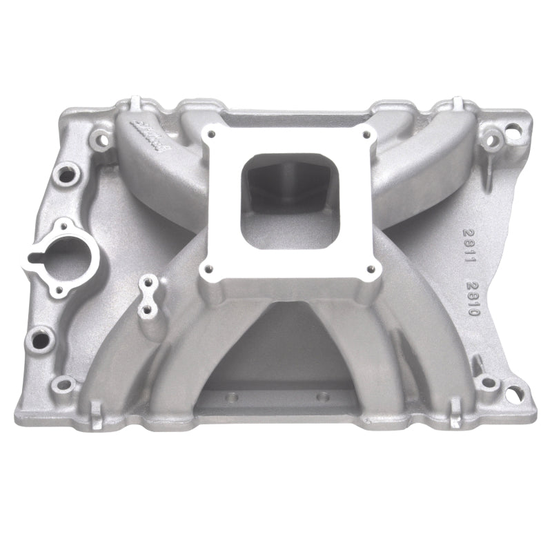Edelbrock 2810 Manifold Victor Oldsmobile with Standard Square-Bore Flange