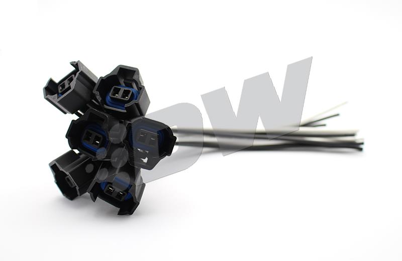 DeatschWerks 96-99 Nissan I30 VQ30 / RB25DET / Maxima VQ30de / 300zx 950cc Side Feed Injectors