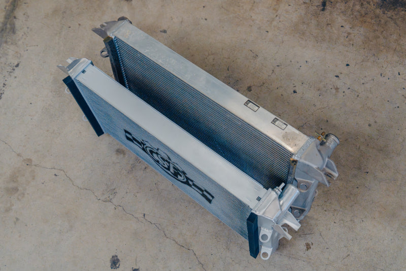CSF 7245 High Performance All-Aluminum Radiator for 05-06 Ford GT