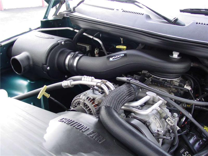 Volant 94-00 Dodge Ram 1500 5.9L V8/5.2L V8/3.9L V6 Pro5 Closed Box Air Intake System