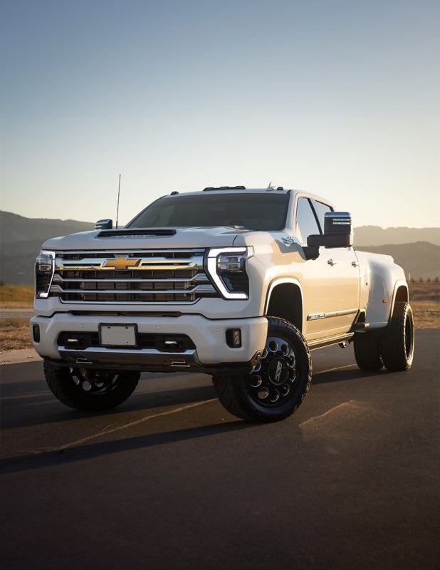 Cognito Motorsports 510-P0931 3-Inch Elite Leveling Kit with King 2.5 Reservoir Shocks for 2020-2024 Chevrolet Silverado / GMC Sierra 2500 HD / 3500 HD