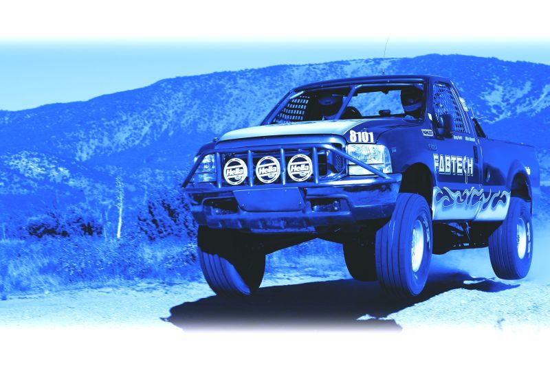 HELLA 010032801 700FF H3 12V/55W Halogen Driving Lamp Kit