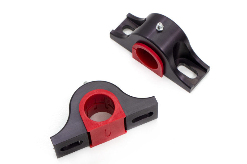 UMI Performance 90066-R Front Sway Bar Mounts 1-5/16in (33.3mm) Red