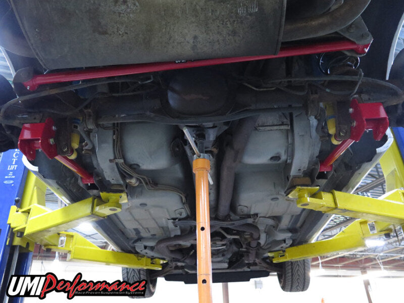 UMI Performance 201520-R Lower Control Arms Panhard Bar Red for 1982-2002 F-Body
