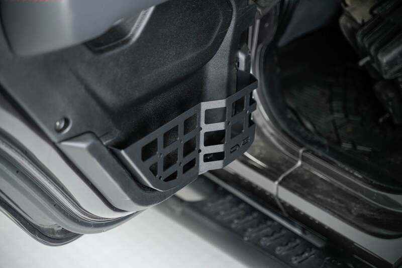 DV8 Offroad 18-20 Jeep Wrangler (JL)/Gladiator (JT) Rear Door Pocket Molle Panels - #MPJL-06