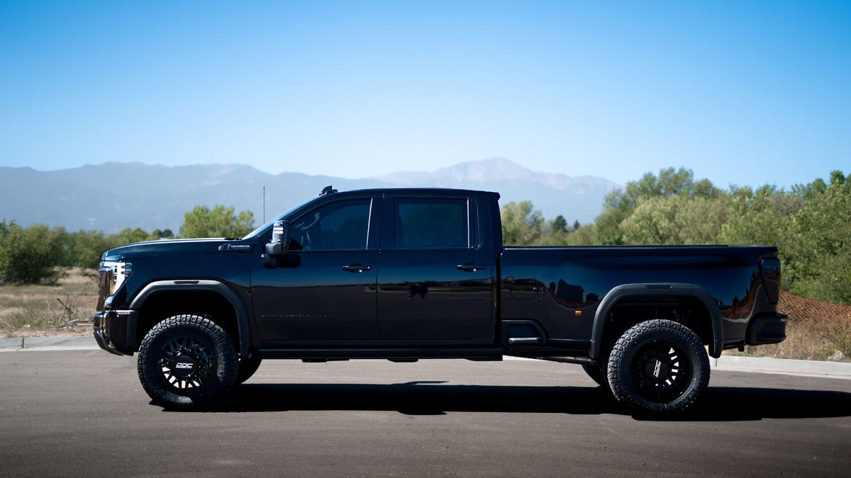 Cognito Motorsports 510-P1179 4-Inch Elite Lift Kit with King 2.5 Reservoir Shocks for 2020-2024 Chevrolet Silverado / GMC Sierra 2500 HD / 3500 HD