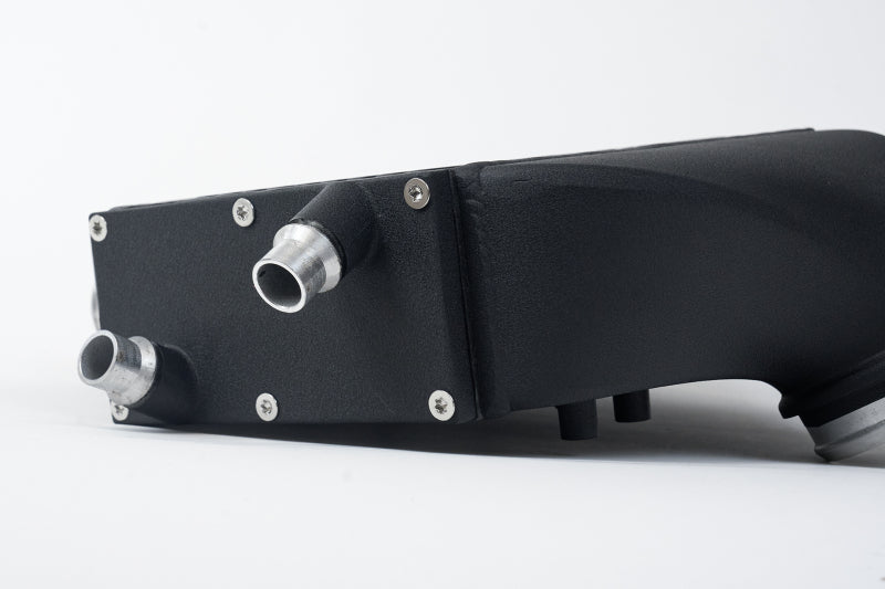 CSF 8082 Charge-Air-Cooler for 2014+ BMW M3/M4 (F8X) Top Mount Crinkle Black