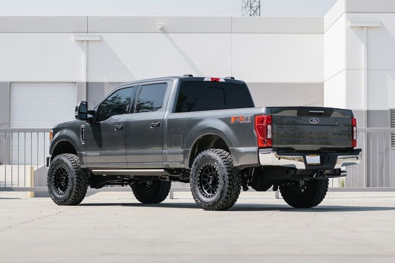 Cognito Motorsports 220-P1135 3-Inch Performance Lift Kit with Fox PS 2.0 IFP Shocks for 2020-2024 Ford F-250 / F-350 Super Duty 4WD
