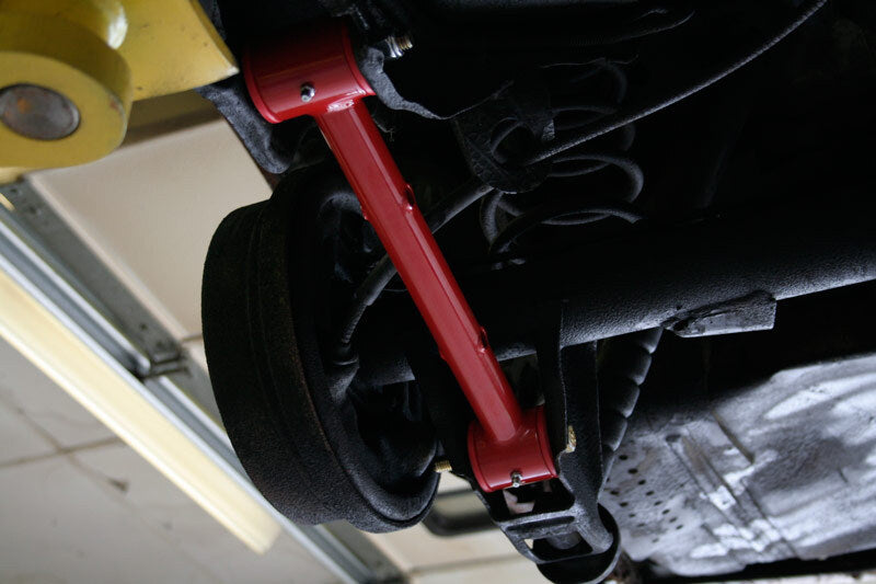 UMI Performance 5015-B Lower Control Arms Black for 1975-1980 GM H-Body
