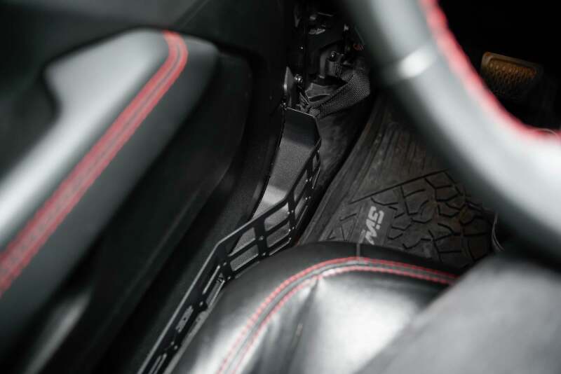 DV8 Offroad 18-20 Jeep Wrangler (JL)/Gladiator (JT) Front Door Pocket Molle Panels - #MPJL-05