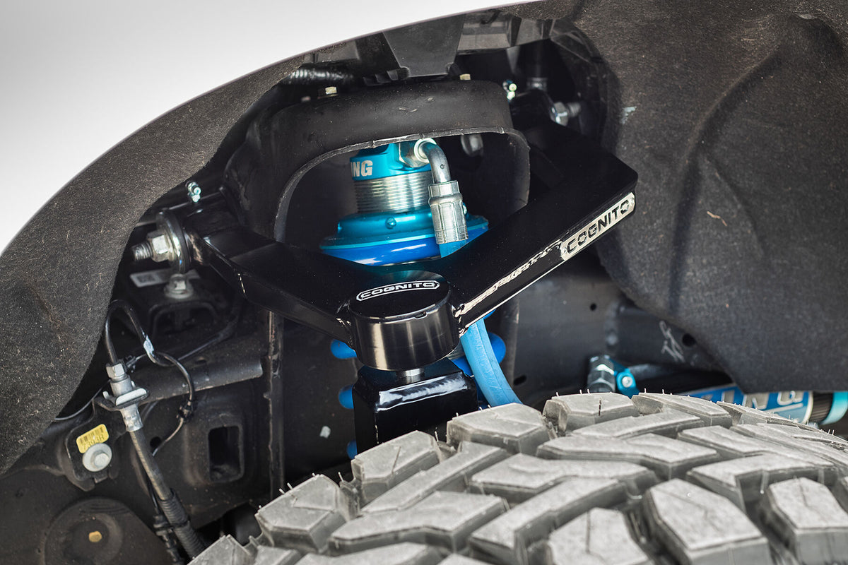 Cognito Motorsports 510-P0955 6-Inch Elite Lift Kit with King 2.5 Remote Reservoir Shocks for 2019-2024 Chevrolet Silverado / GMC Sierra 1500
