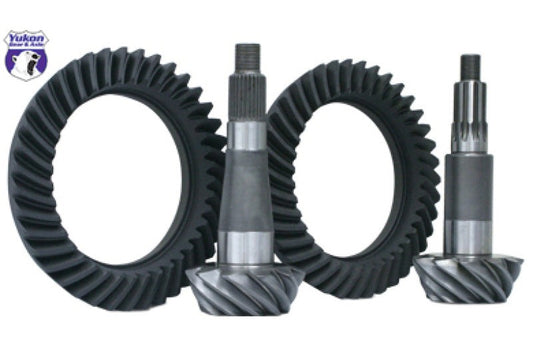 Yukon Gear & Axle YG C8.42-323 High Performance Gear Set For Chrysler 8.75in with 42 Housing in a 3.23 Ratio