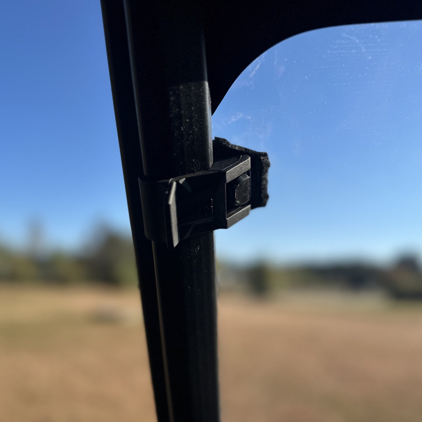 Seizmik 24+Kawasaki Ridge Ranch Tool Less Windshield - UV 50-55316KIT