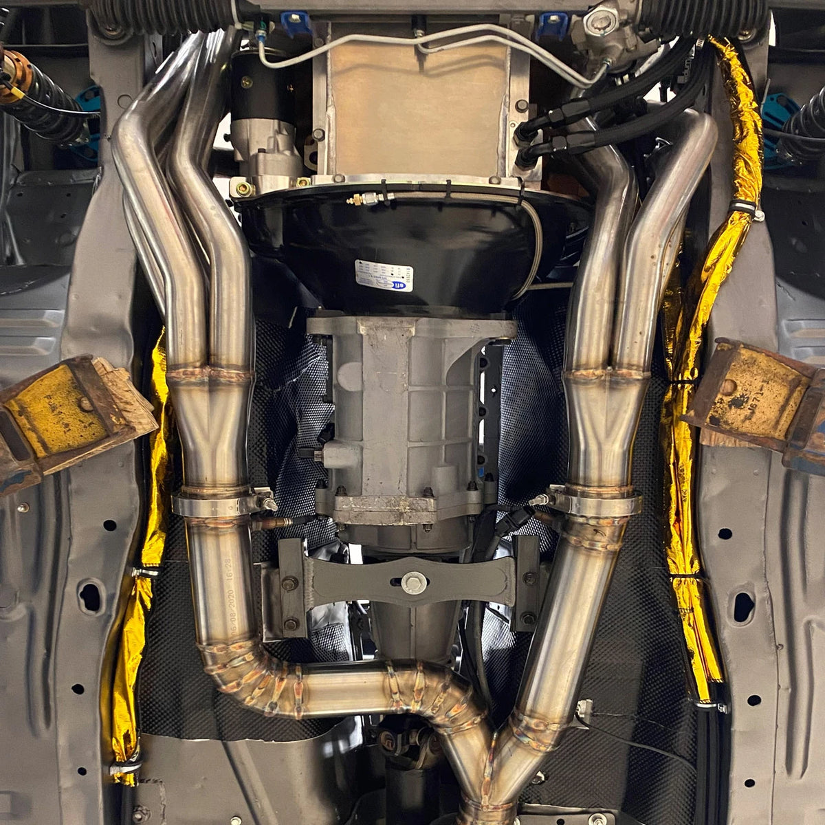 DEI Heat Shroud 1/2in to 1-1/4in I.D. x 3ft - Gold